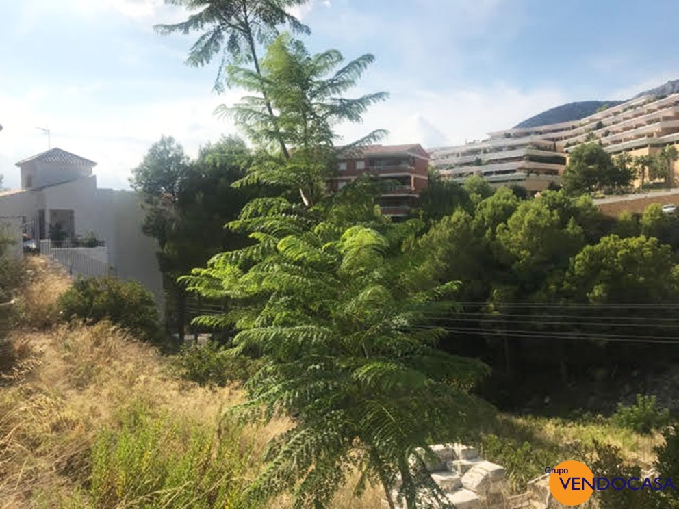 Nice building plot at Altea la Vella title=