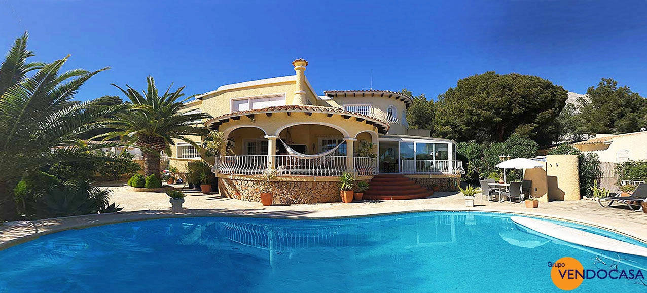 NICE MEDITERRANEAN STYLE VILLA title=