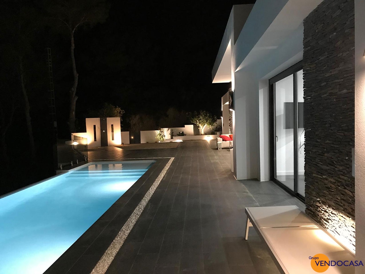 Luxury Modern villa with seaview
