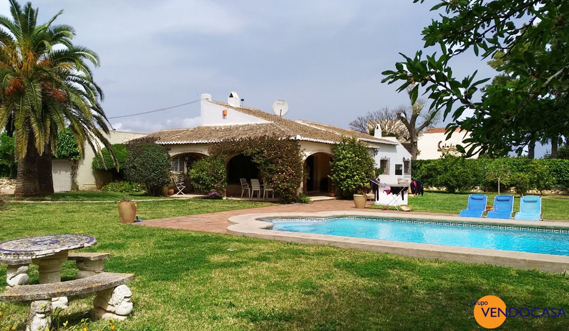 Nice mediterranean style villa at Tosalet I