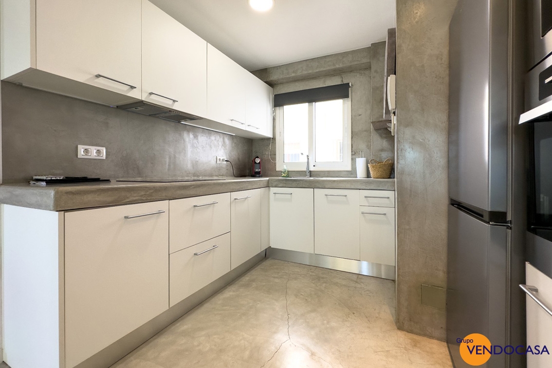 Refurbished ground floor apartment