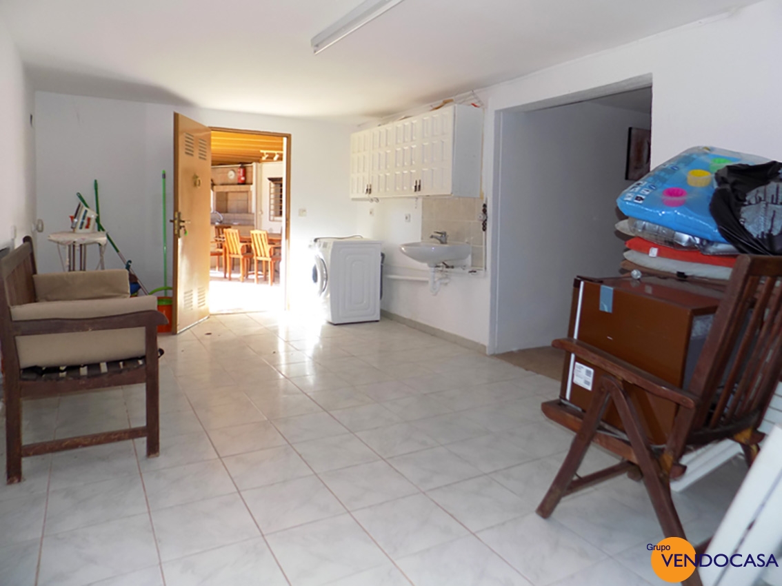 Spacious traditional Villa with separate apartment