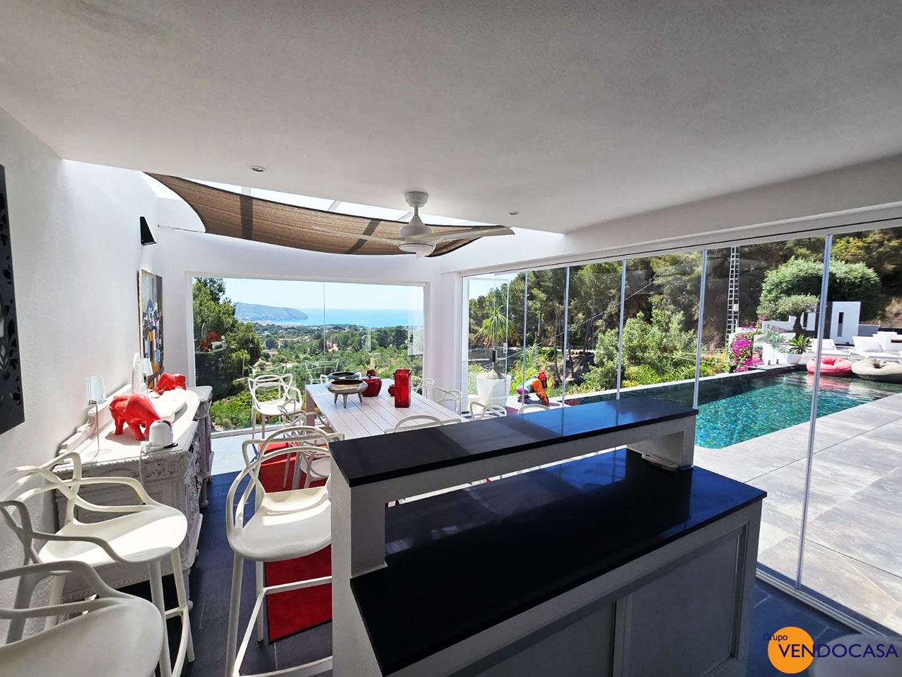 Luxury Modern villa with seaview