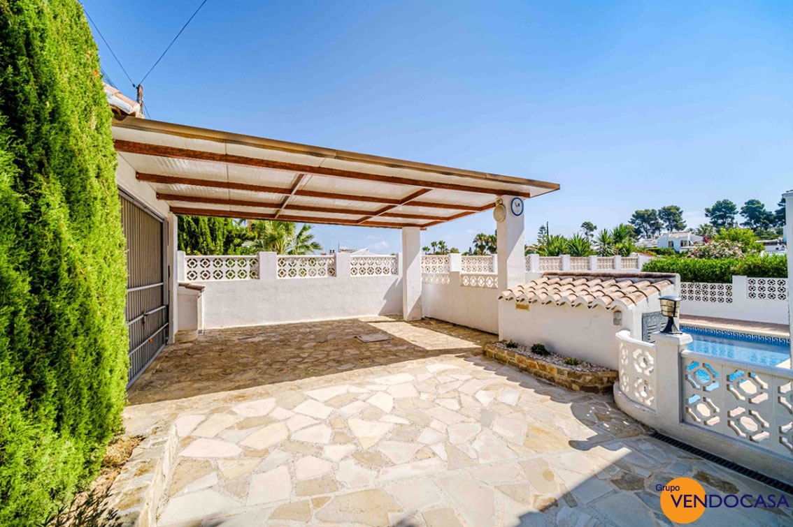 Charming 4 bedroom villa at pinosol