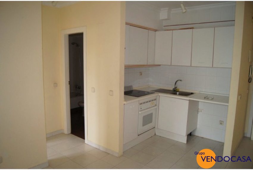 1 bedroom apartment at urb La Plaza