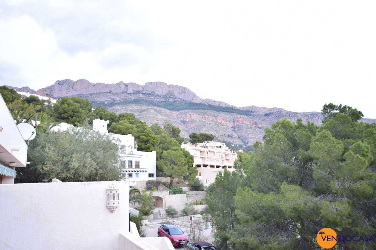 Bargain apartment in Altea