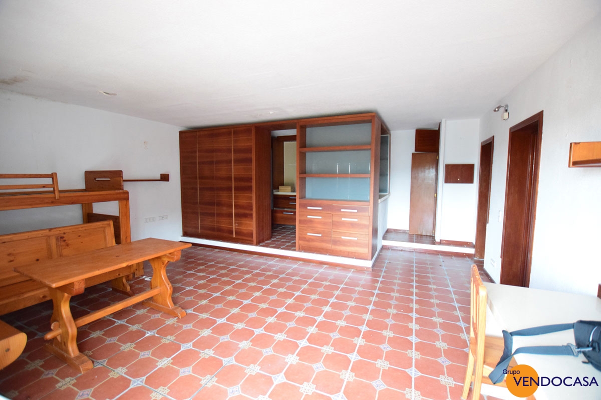 Bargain apartment in Altea