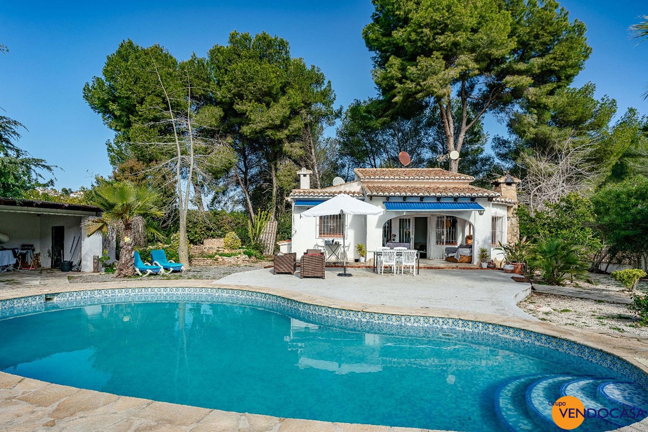 Cute small villa at Portet Moraira