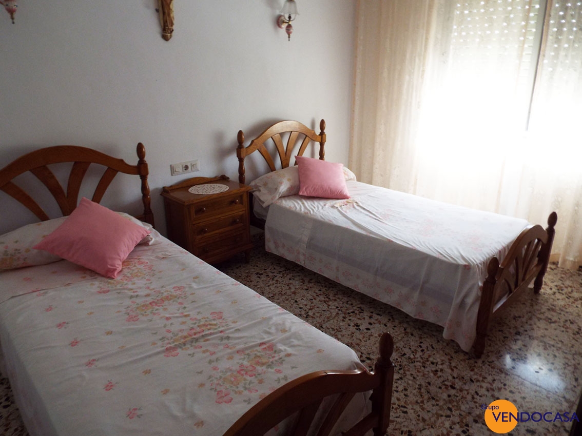 Nice well kept country villa in Pedreguer at a good price