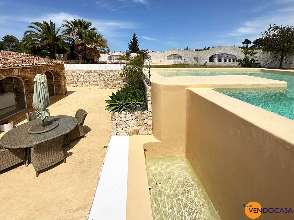 Superb traditional finca in Javea