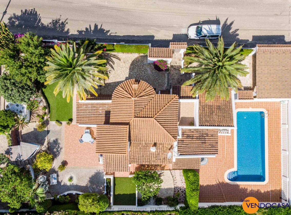 Charming 4 bedroom villa at pinosol