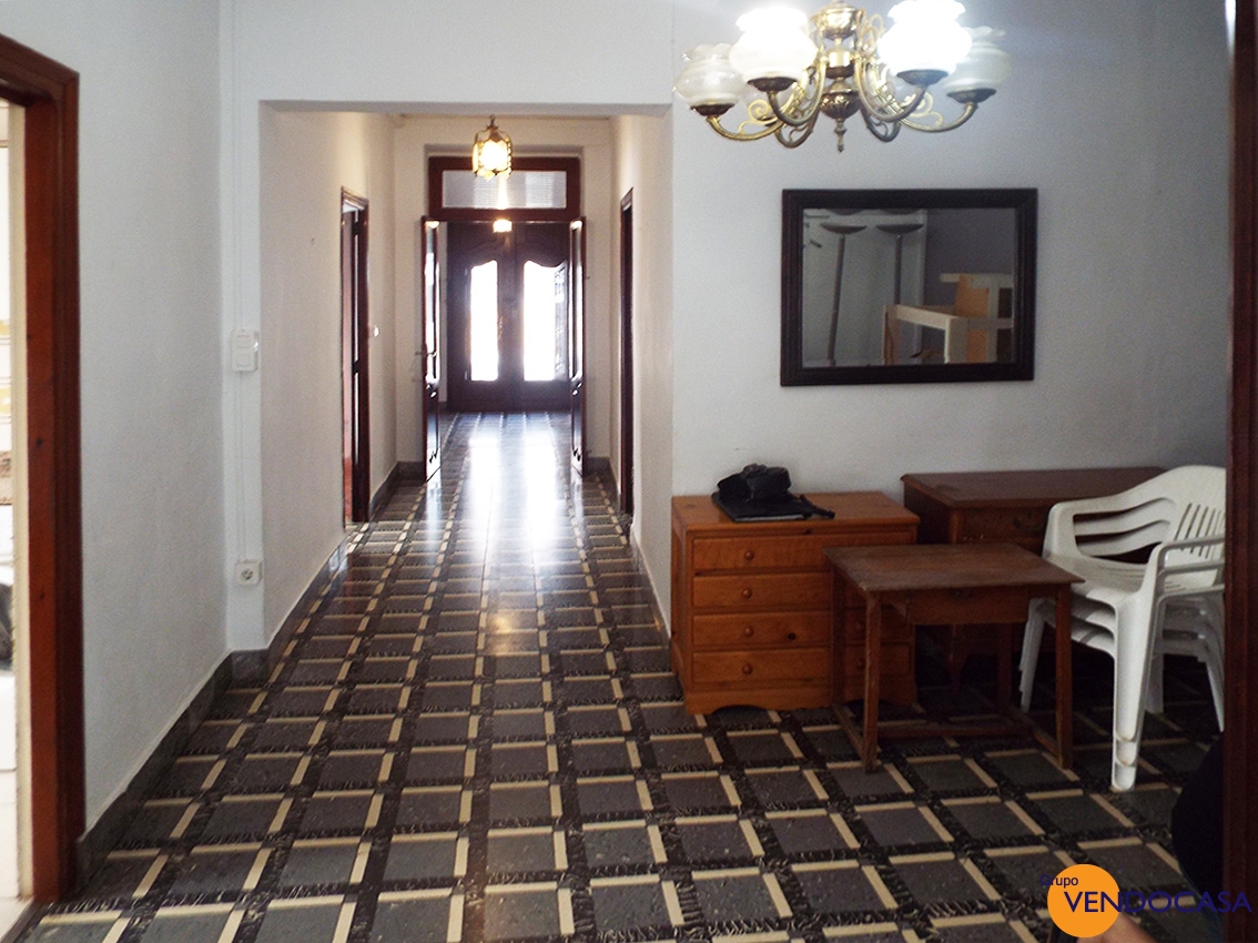 Nice 217 M2 townhouse with huge terrace