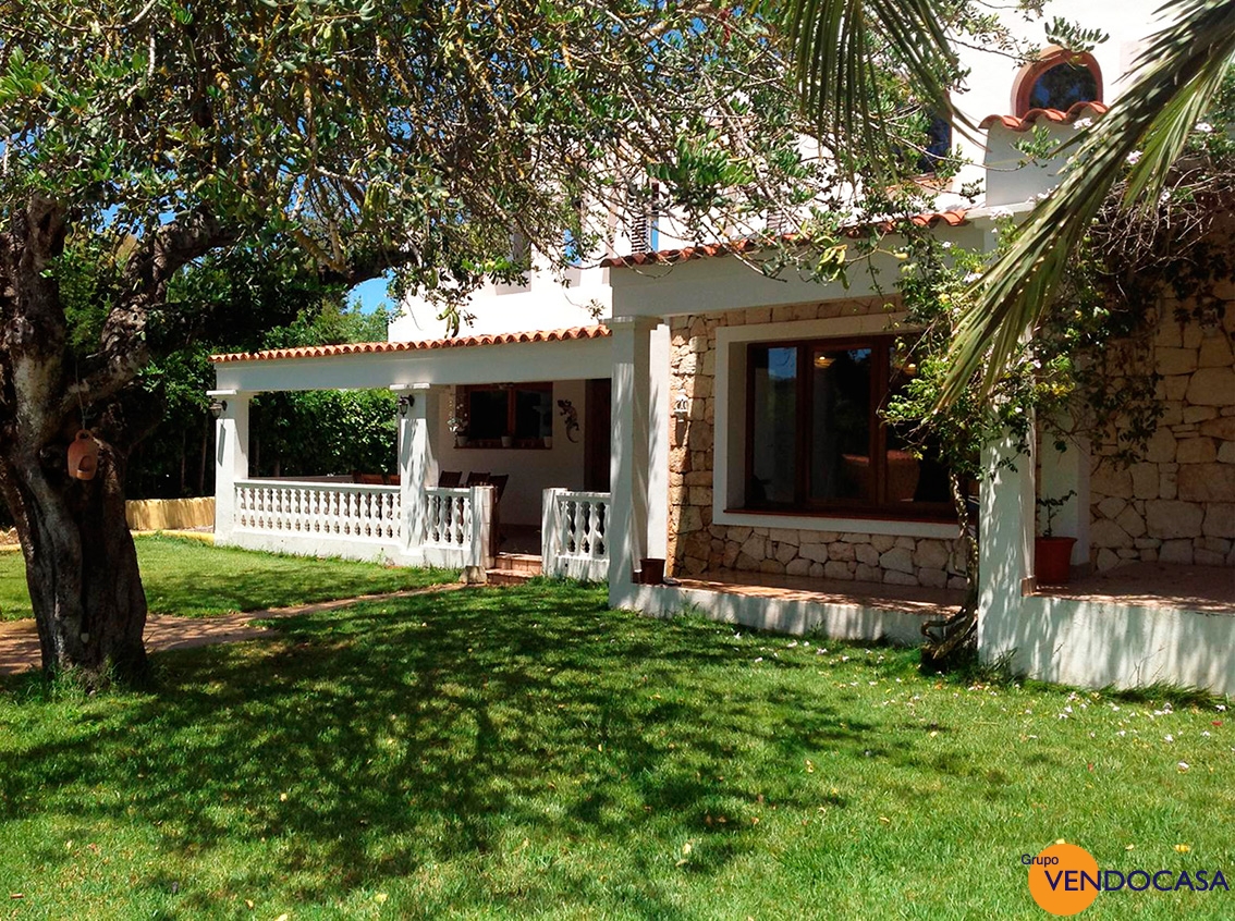 Ibiza style villa with guest house