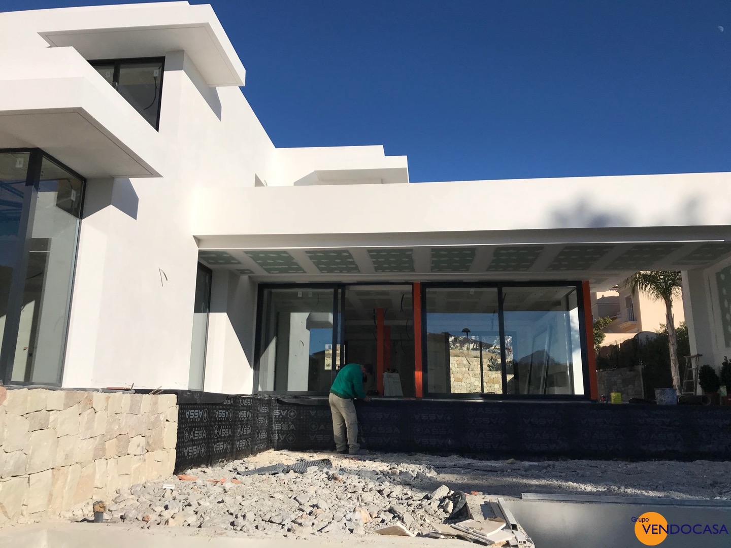 New build luxury villa at urb Monterico