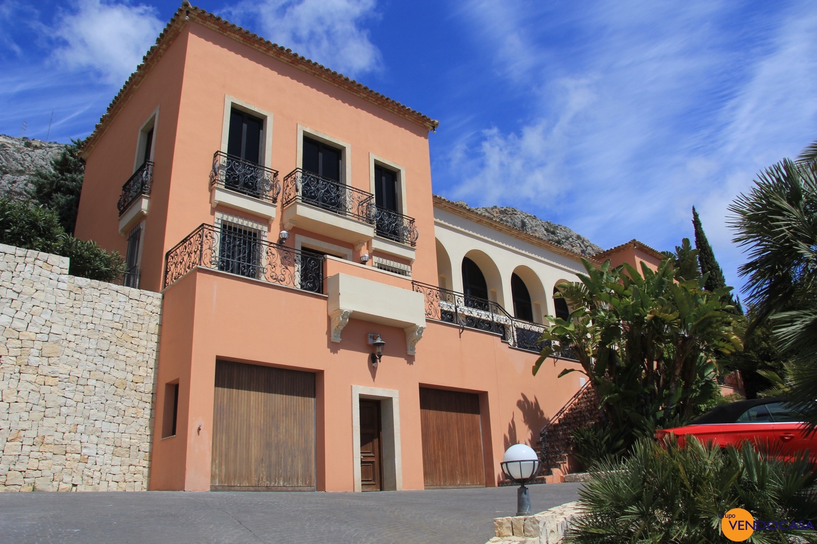 Very luxury villa at ALTEA HILLS