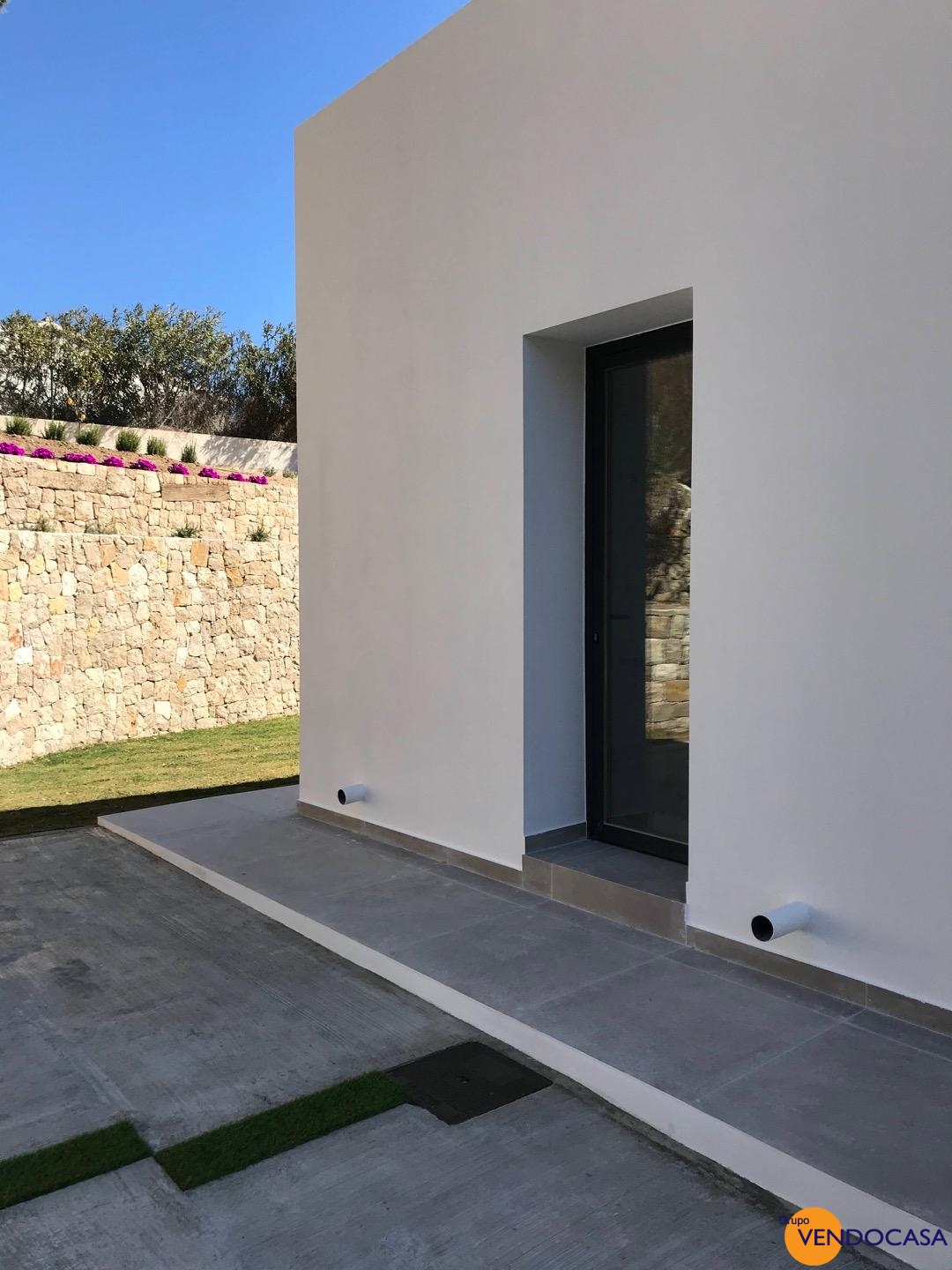 New build luxury villa at urb Monterico