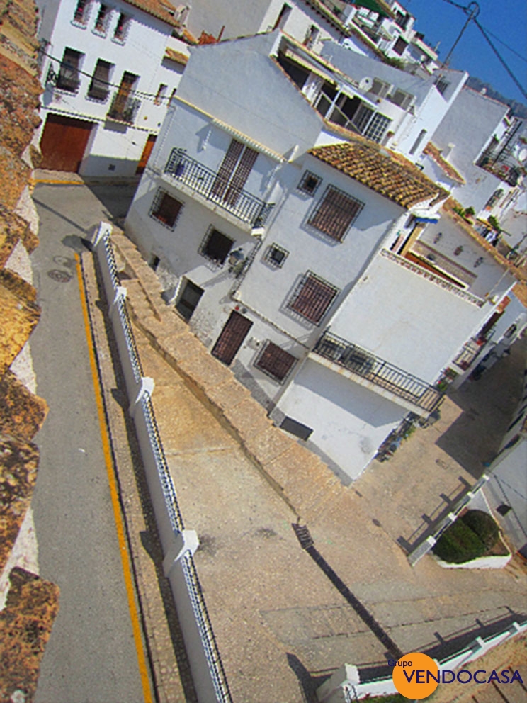 Superb townhouse at the historic center of Altea