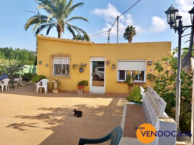 Small 2 bedroom villa near la sella golf