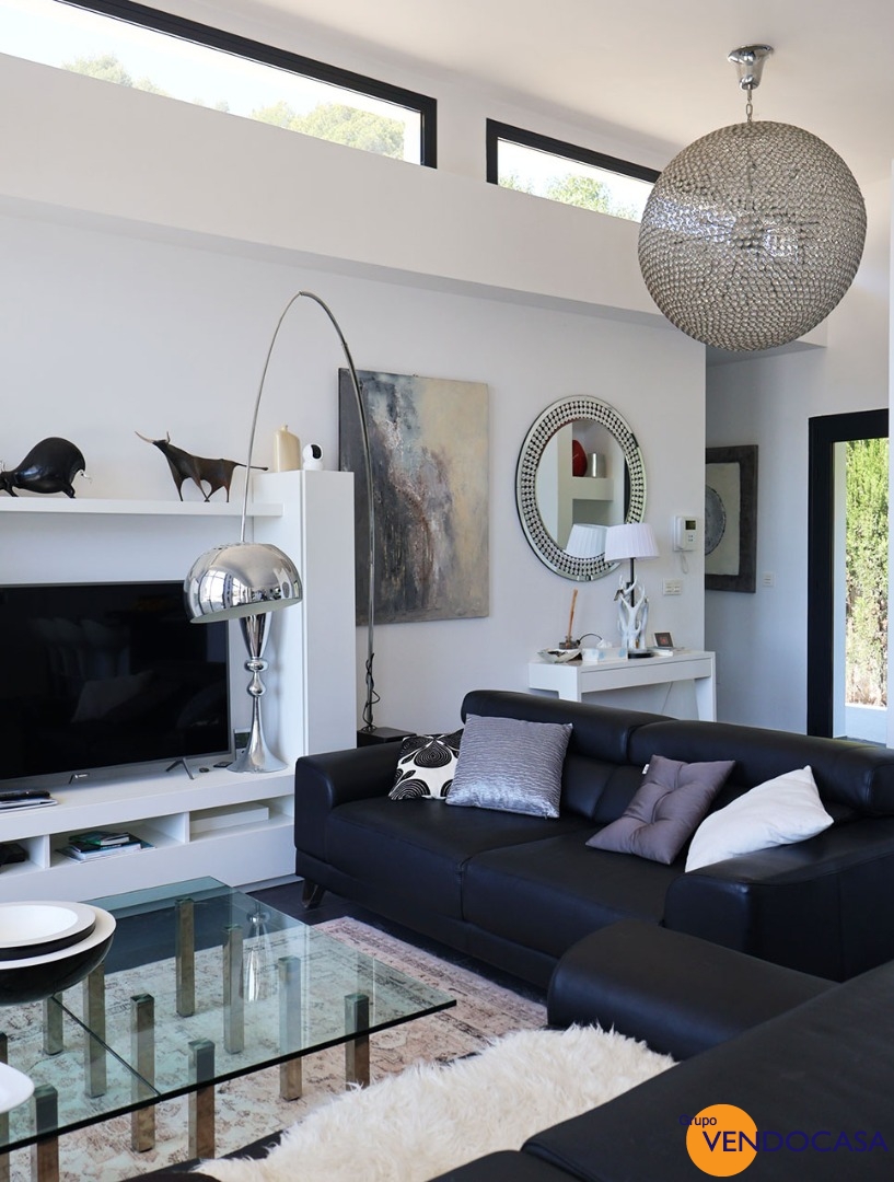 Luxury Modern villa with seaview