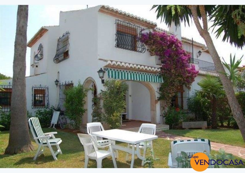 Nice Townhouse close to the Arenal title=