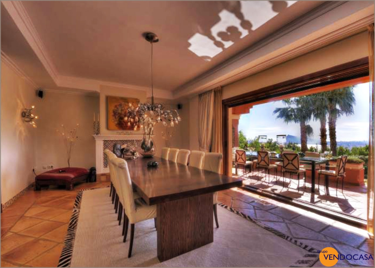 LUXURY VILLA AT ALTEA HILLS