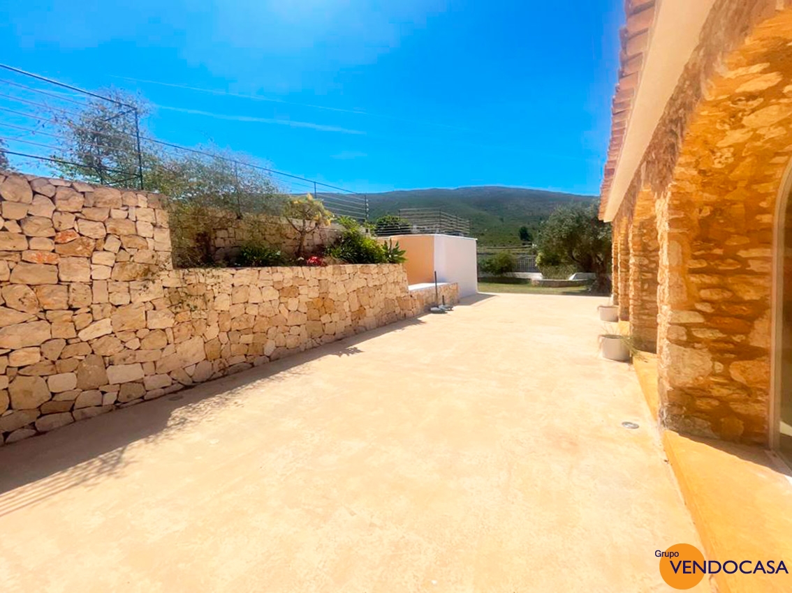 Superb traditional finca in Javea