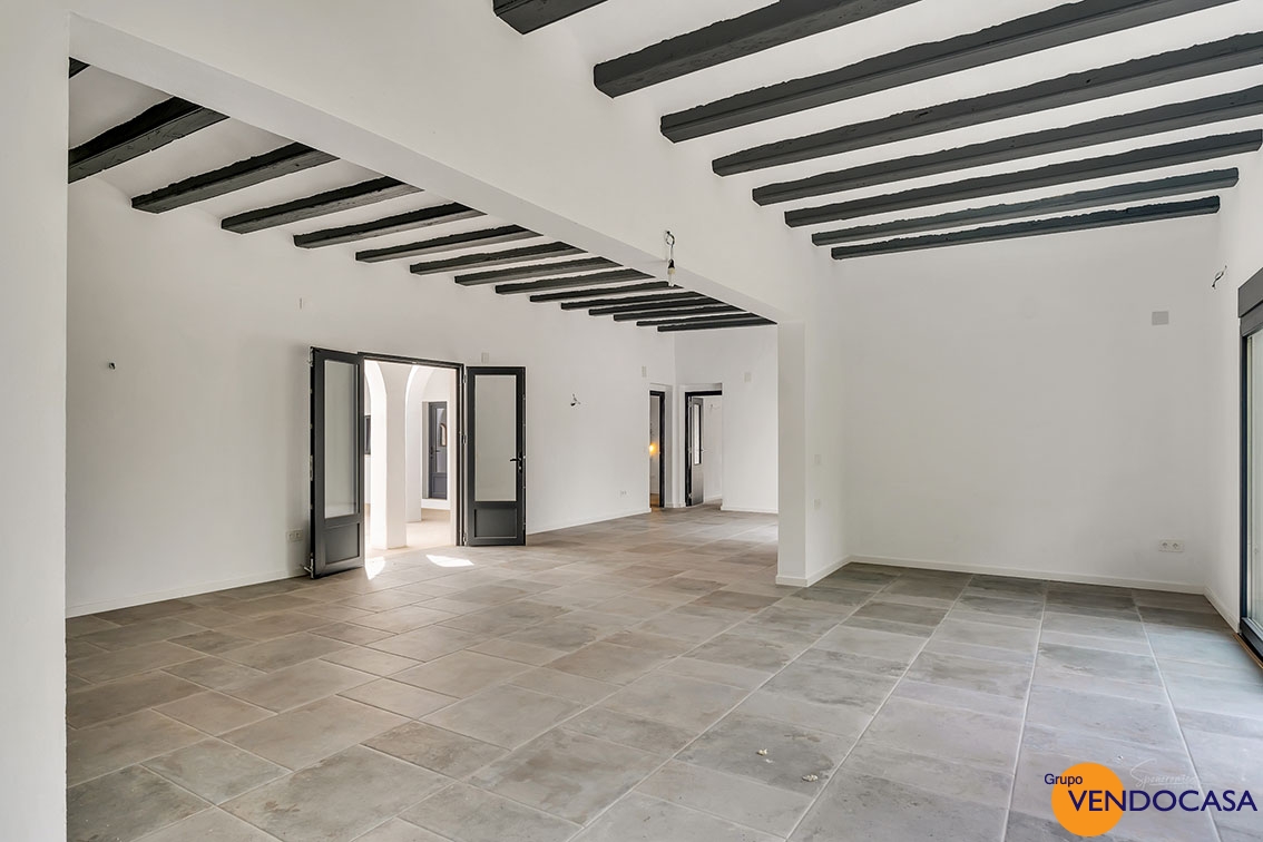 Beautiful Andalusian style finca