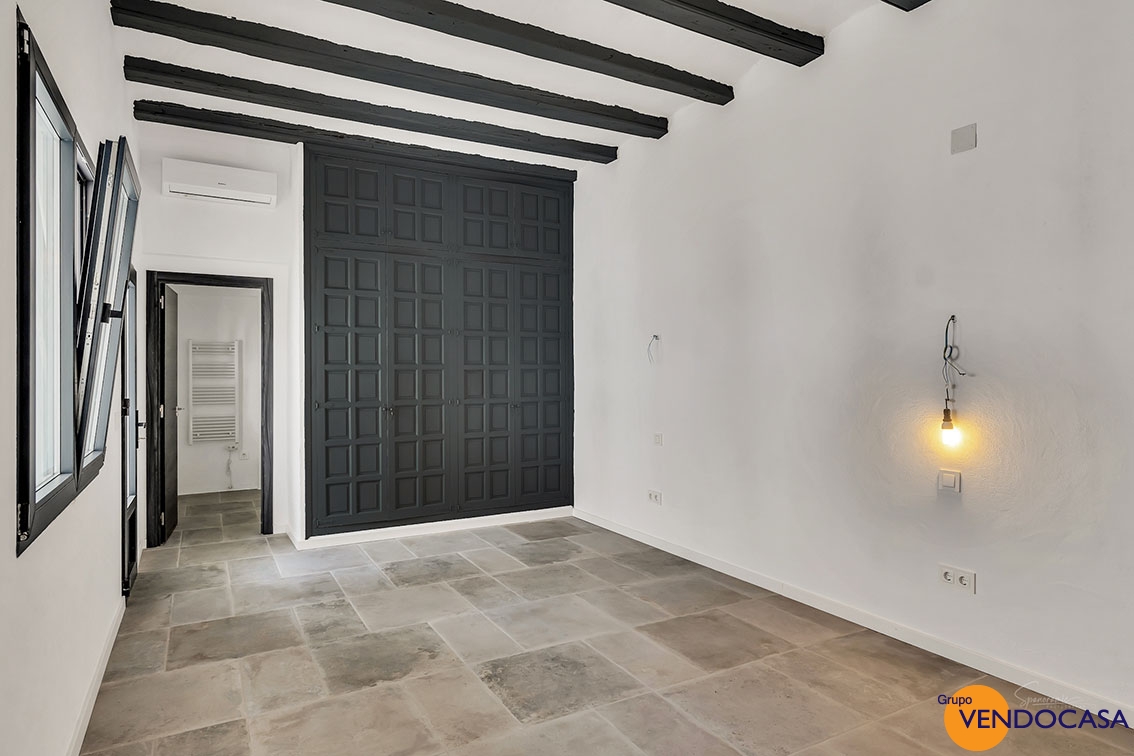 Beautiful Andalusian style finca