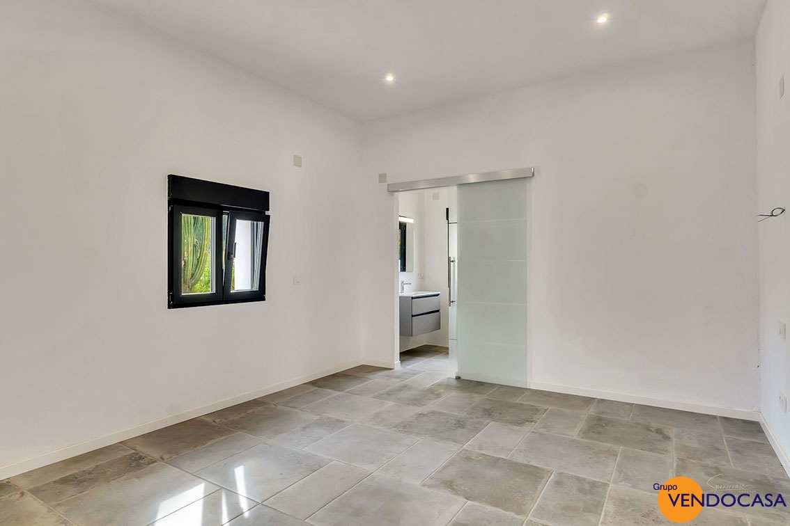 Beautiful Andalusian style finca