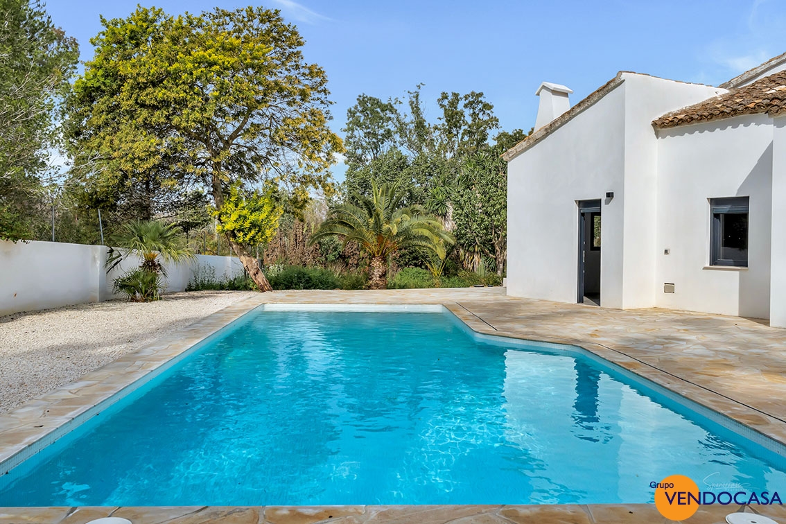 Beautiful Andalusian style finca