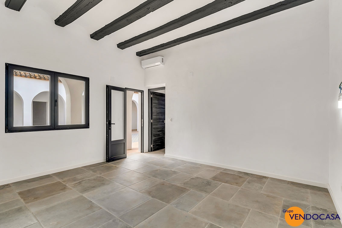 Beautiful Andalusian style finca