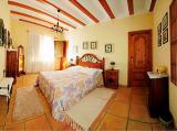 Superb Finca with horses & stables