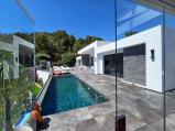 Luxury Modern villa with seaview