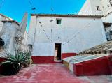 Great townhouse at the centre of Javea