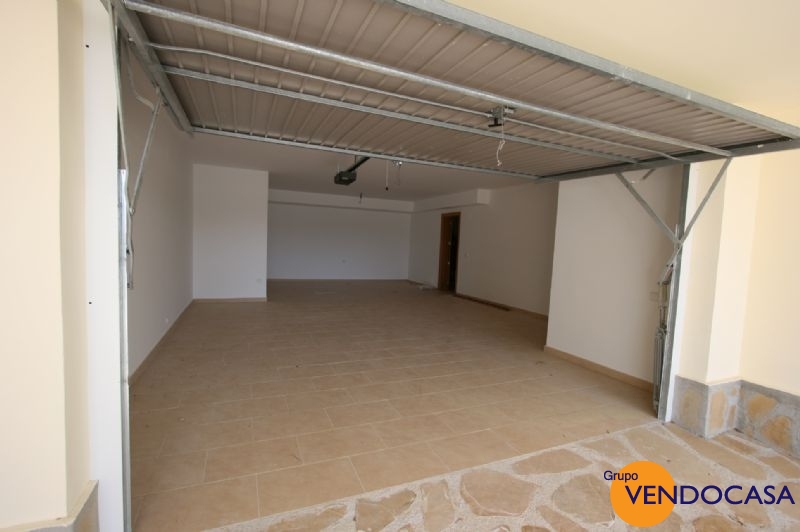 Superb 2 floors villa near the golf couse in javea