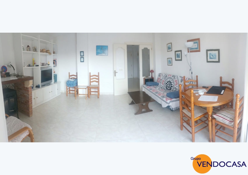 Nice apartment at the channel la Fontana