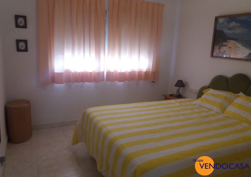 Nice apartment at the channel la Fontana