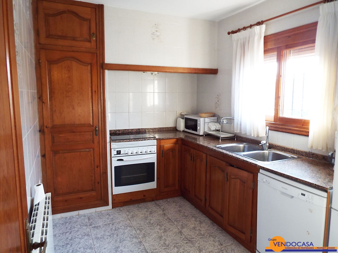 for rent - villa in urb Toscal
