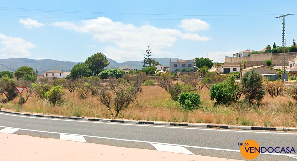 Bargain 4735m2 urban plot