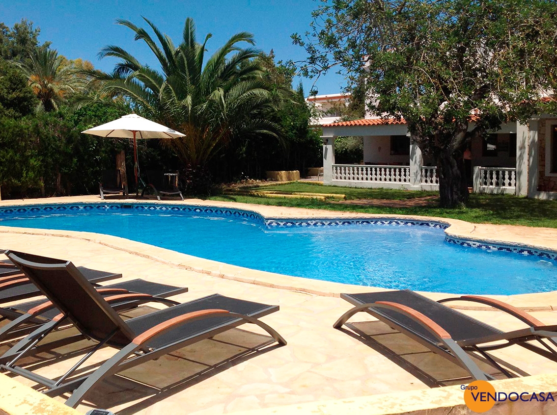 Ibiza style villa with guest house title=