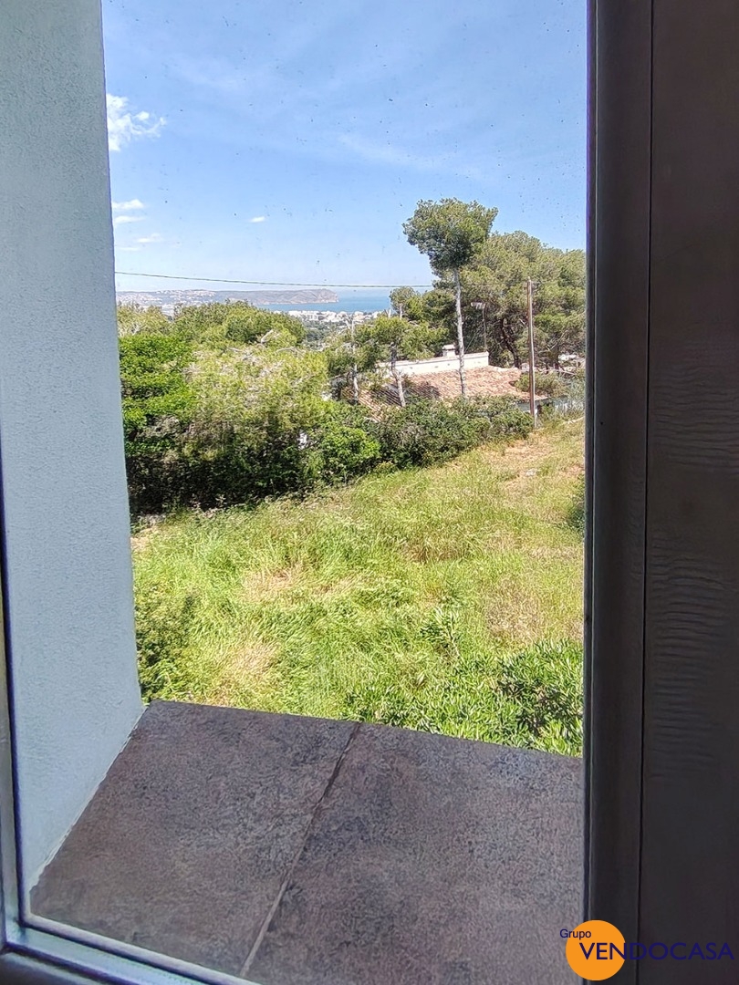 Stunning villa with seaview