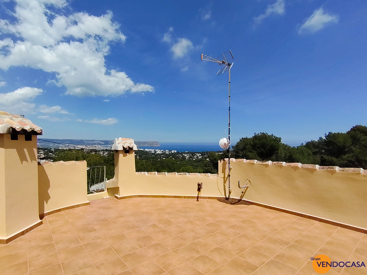 Stunning villa with seaview