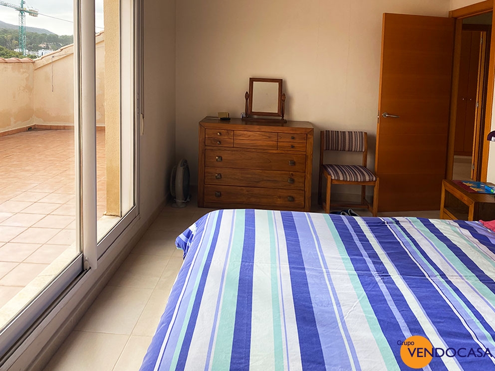 Top floor Duplex apartment at Arenal beach