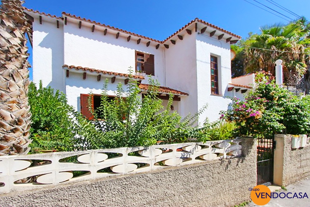 Nice traditional villa at  Denia beach