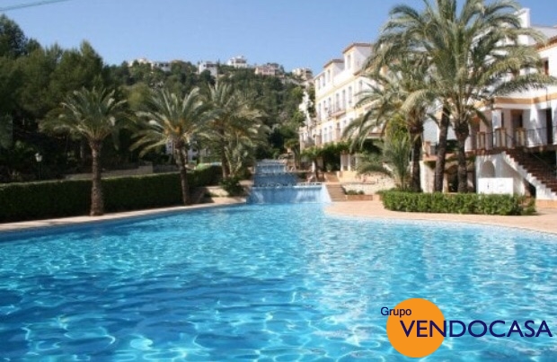 Modern apartment at Golf resort la sella title=