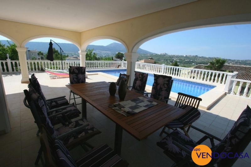 Superb 2 floors villa near the golf couse in javea