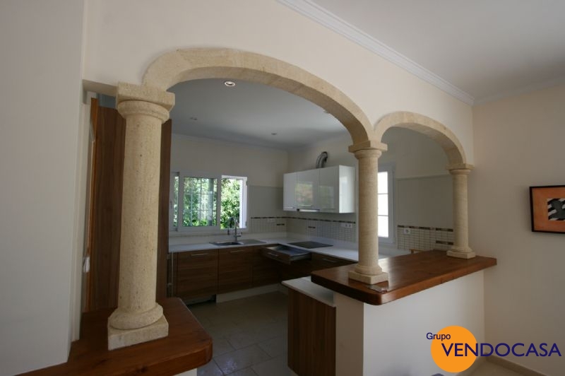 Superb 2 floors villa near the golf couse in javea