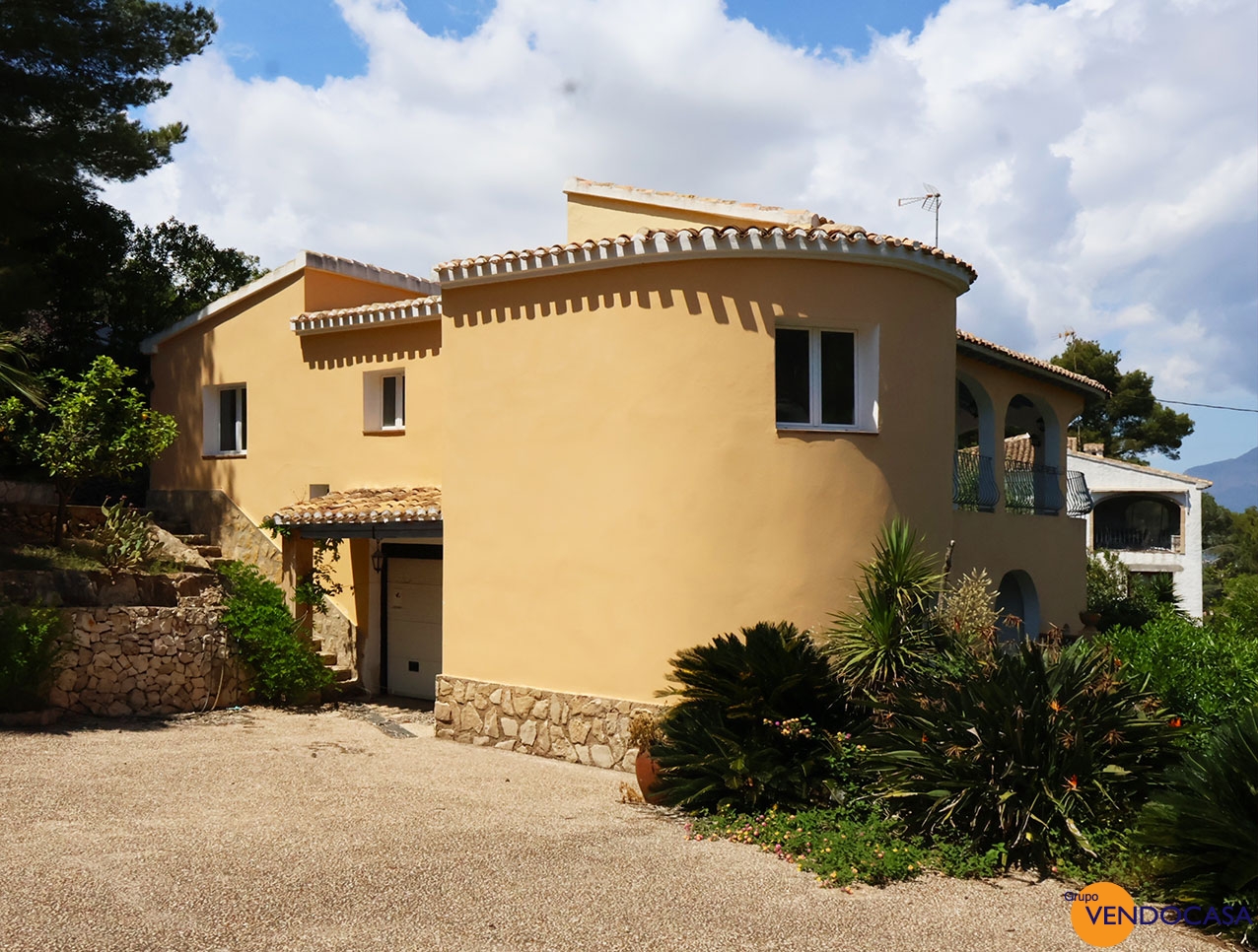 Stunning villa with seaview