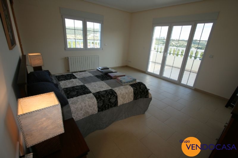 Superb 2 floors villa near the golf couse in javea