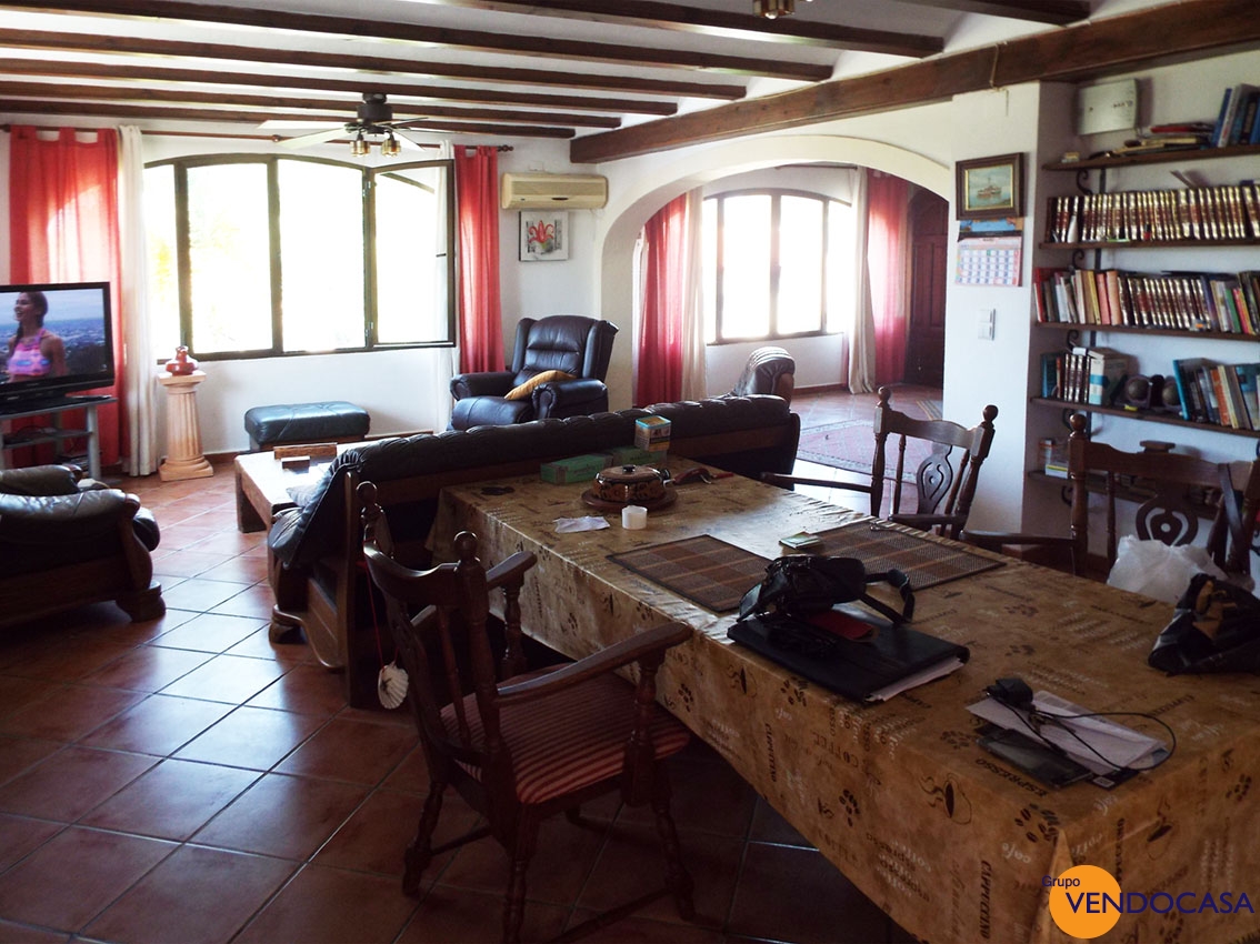 Superb Huge villa at Rafalet